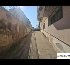 Appartamenti in Vendita - Viale delle scienze: locale c/6 piano s1