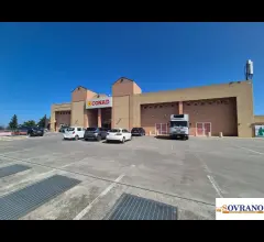 Appartamenti in Vendita - Carini/ss 113: locale mq 1100 con ampio parcheggio