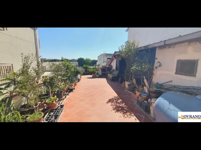 V.le regione/c.so calatafimi:palazzina indipendente