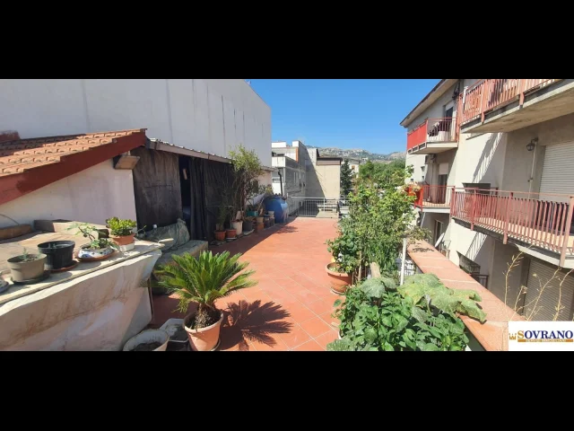 Appartamenti in Vendita - V.le regione/c.so calatafimi:palazzina indipendente