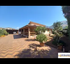 Appartamenti in Vendita - Carini: villa di pregio in residence serracardillo