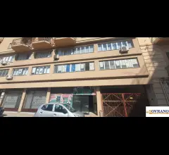 Malaspina: locale commerciale 2 luci mq 125