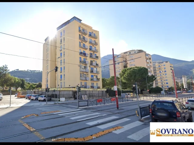 Appartamenti in Vendita - Borgo nuovo: trivani piano 3°