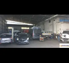 Appartamenti in Vendita - V.le regione siciliana: locale adibito a capannone cat. c/3