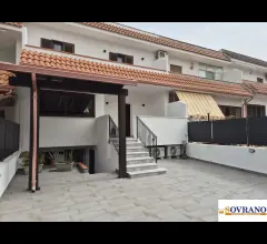 Appartamenti in Vendita - Carini bassa: villa a schiera su 3 livelli