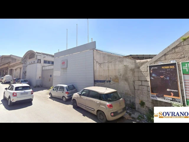 Appartamenti in Vendita - Zona oreto / corso dei mille: capannone di mq 1790