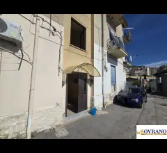 Appartamenti in Vendita - Monreale: appartamento con doppio ingresso