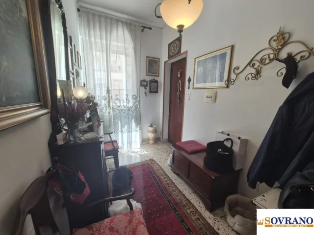 Appartamenti in Vendita - Sampolo/toselli: ampio appartamento 1° piano