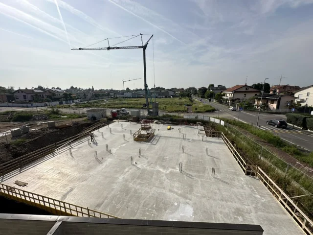 Appartamenti in Vendita - Tre locali con giardino privato e terrazza