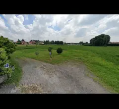 Appartamenti in Vendita - Terreno a licenza singola ideale per villa unifamiliare