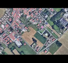 Appartamenti in Vendita - Terreno a licenza singola ideale per villa unifamiliare