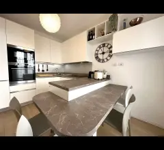Appartamenti in Vendita - Recentissimo tre locali ultimo piano con favolosa terrazza classe a4 energia quasi zero