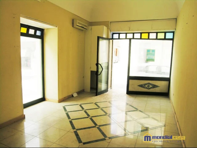 Appartamenti in Vendita - Locale del corso