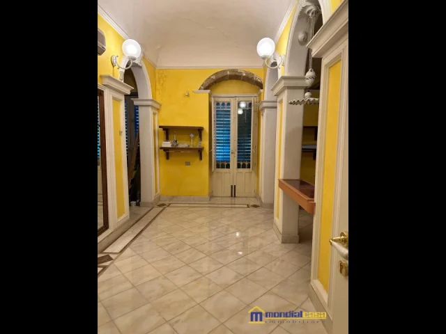 Appartamenti in Vendita - Corso costa