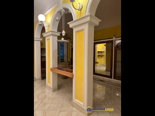 Appartamenti in Vendita - Corso costa
