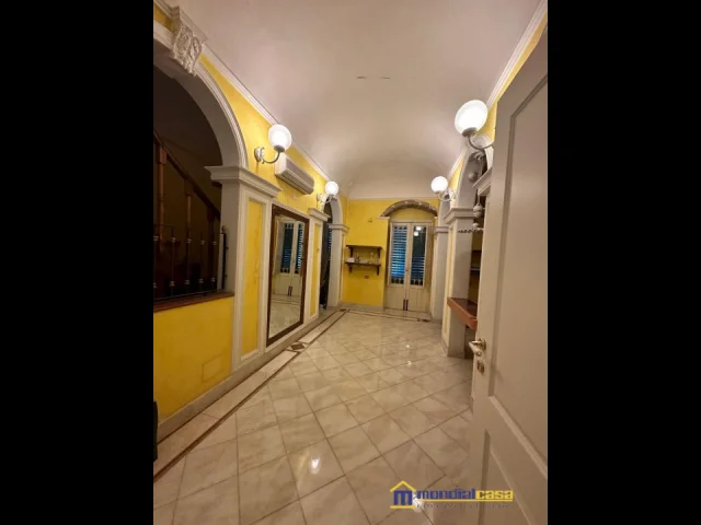 Appartamenti in Vendita - Corso costa