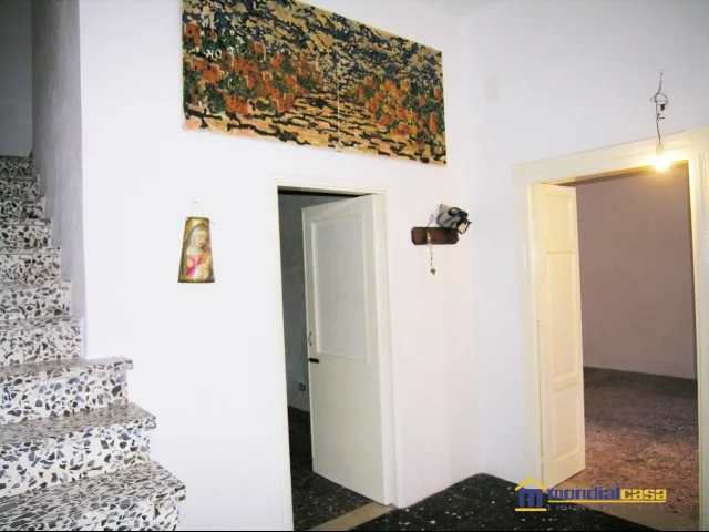 Appartamenti in Vendita - Costa