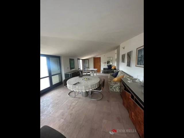 Appartamenti in Vendita - Attico in vendita