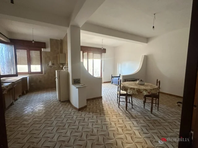 Appartamenti in Vendita - Appartamenti con ingresso indipendente e terrazzo