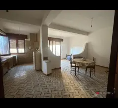 Appartamenti in Vendita - Appartamenti con ingresso indipendente e terrazzo