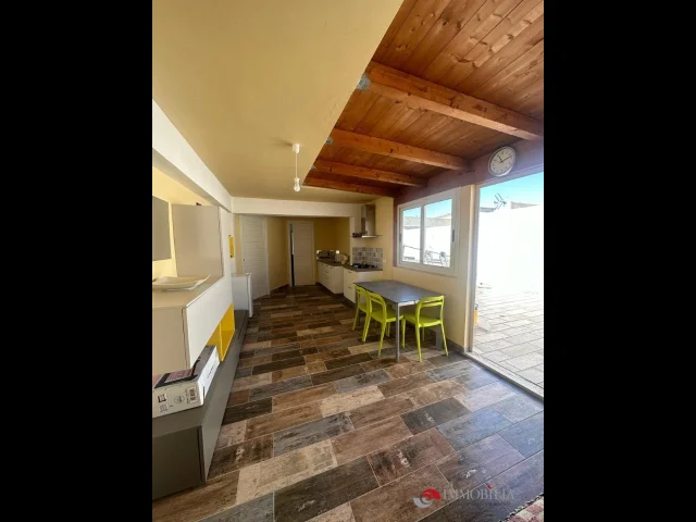 Appartamenti in Vendita - Luminoso bilocale con terrazzo