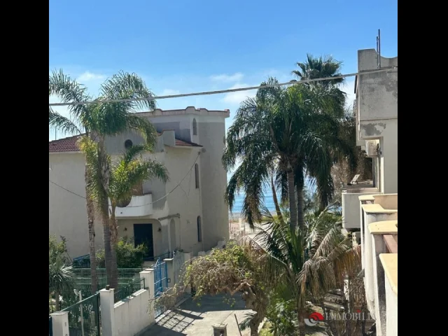 Appartamenti in Vendita - Appartamento sul lungomare di san lorenzo marina