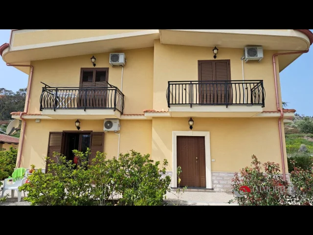 Appartamenti in Vendita - Meravigliosa villa di prestigio