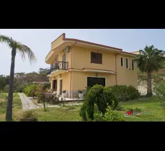 Appartamenti in Vendita - Meravigliosa villa di prestigio