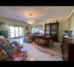Appartamenti in Vendita - Grande appartamento a bova marina