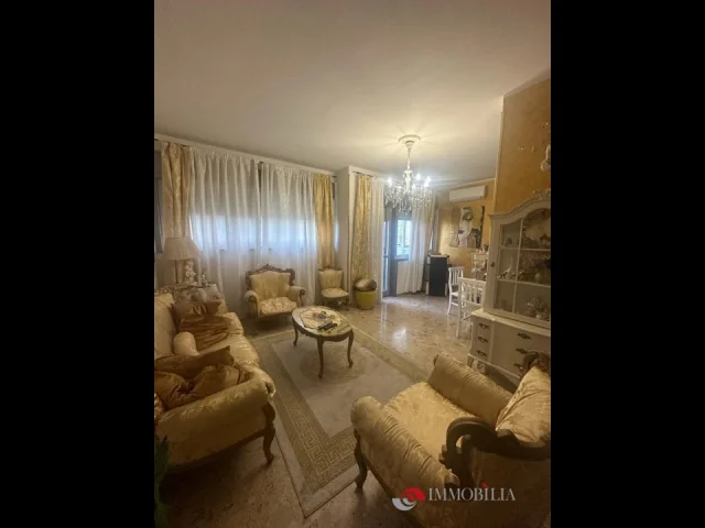 Appartamenti in Vendita - Appartamento comodo e luminoso a bova marina