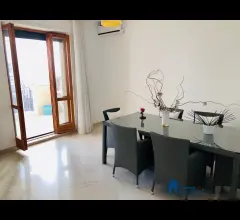 Appartamenti in Vendita - Porzione di bifamiliare con terrazzo e cantina