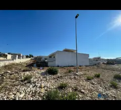 Appartamenti in Vendita - Terreno edificabile