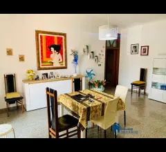 Appartamenti in Vendita - 4 locali + accessori