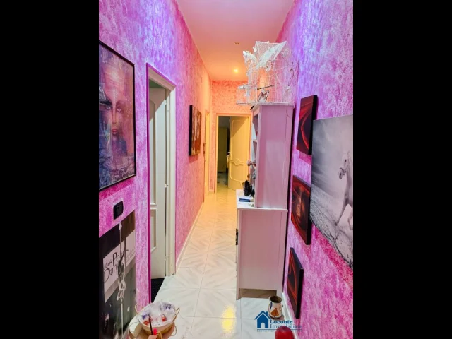 Appartamenti in Vendita - 4 locali + accessori