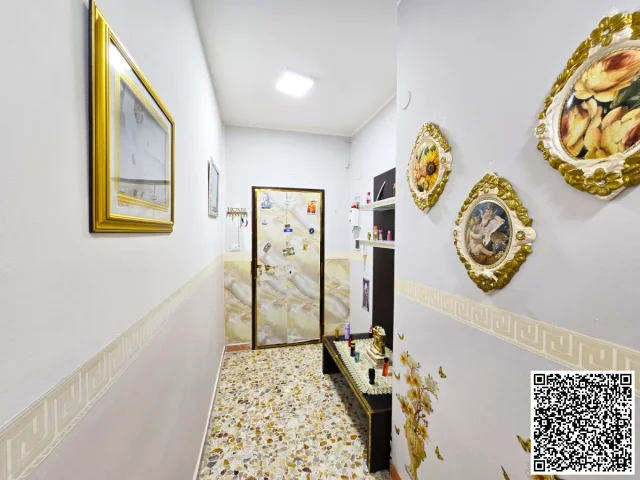 Appartamenti in Vendita - Appartamento di 2 camere e cucina 80mq, centro