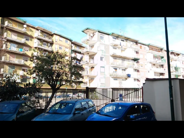Appartamenti in Vendita - Appartamento circumvalazione esterna di ampia quadratura