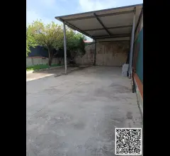 Piazzale in affitto, di 125mq, zona centrale