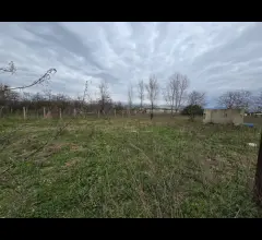 Appartamenti in Vendita - Terreno agricolo di circa 8000mq