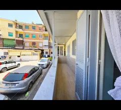 Appartamenti in Vendita - Appartamento di 90mq, 4 camere con cucina e bagno