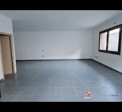 Appartamenti in Vendita - Breno centro vendesi ufficio
