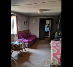 Appartamenti in Vendita - Malonno vendesi casa terra cielo