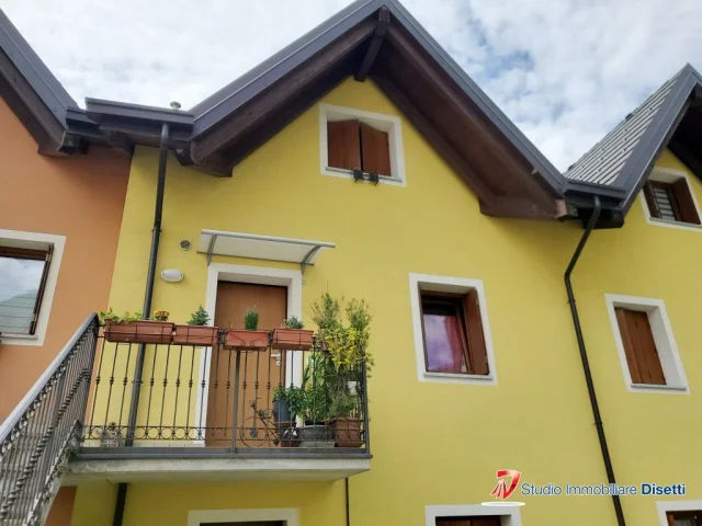 Appartamenti in Vendita - Edolo vendesi appartamento in duplex con box