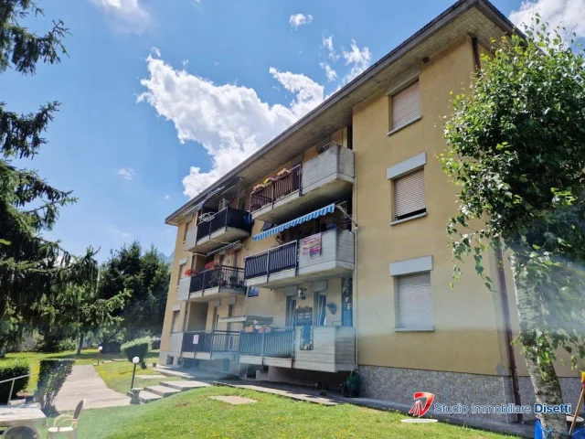 Capo di ponte vendesi appartamento con box e cantina