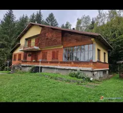 Appartamenti in Vendita - Saviore dell'adamello vendesi villa singola con terreno