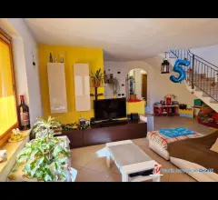 Appartamenti in Vendita - Corteno golgi vendesi spendida villa