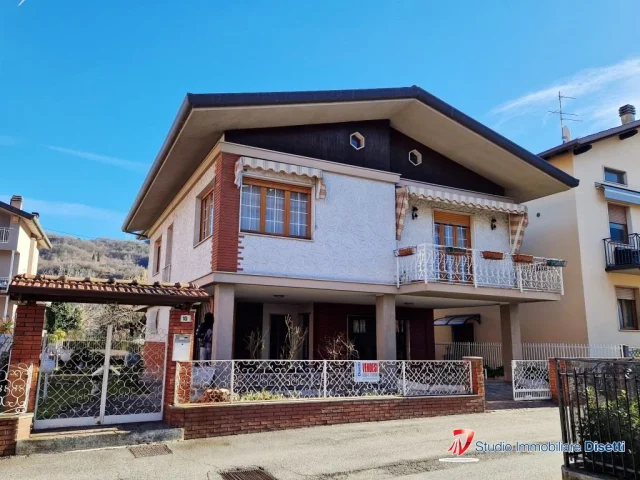 Cividate camuno vendesi villa singola