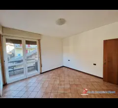 Appartamenti in Vendita - Edolo vendesi appartamento con box e cantina