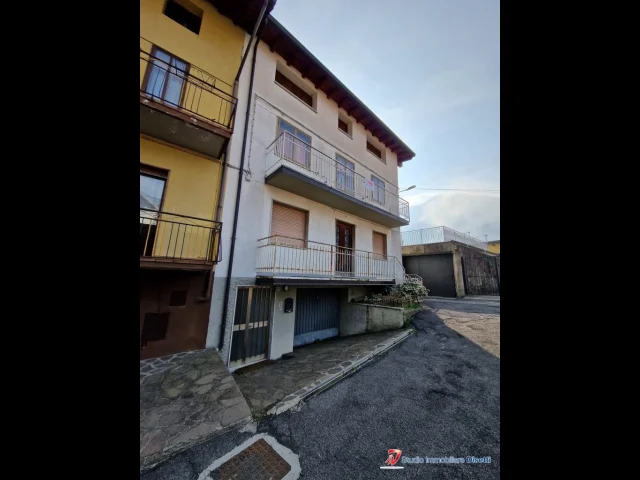 Appartamenti in Vendita - Cedegolo grevo vendesi porzione di fabbricato