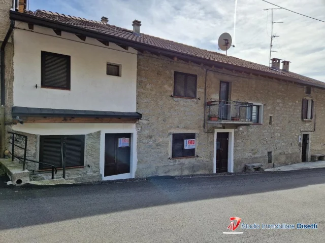 Saviore dell'adamello vendesi appartamento