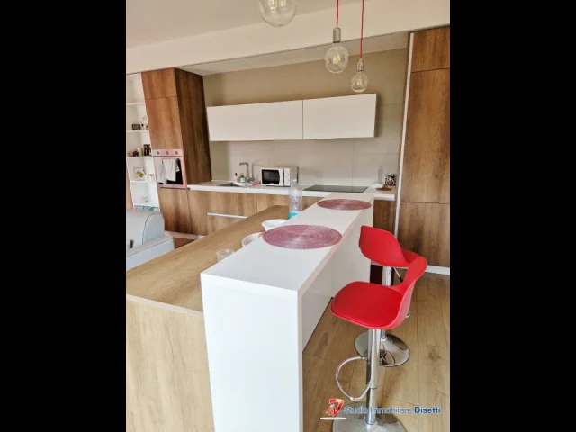 Appartamenti in Vendita - Brescia vendesi appartamento con cantina